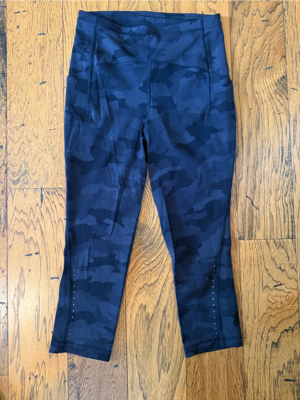 lululemon athletica Grey/Black Camo Cropped Leggings